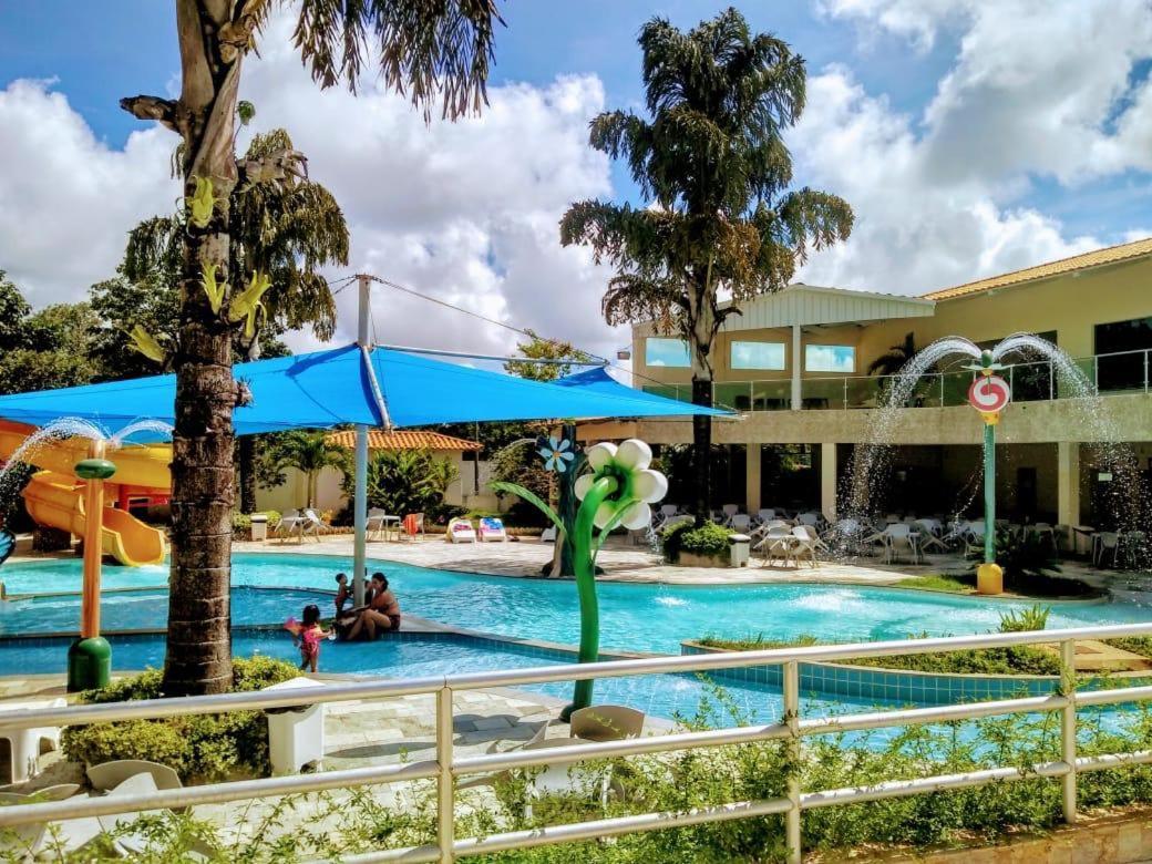 Flat Di Roma Resort Internacional Caldas Novas Exteriör bild