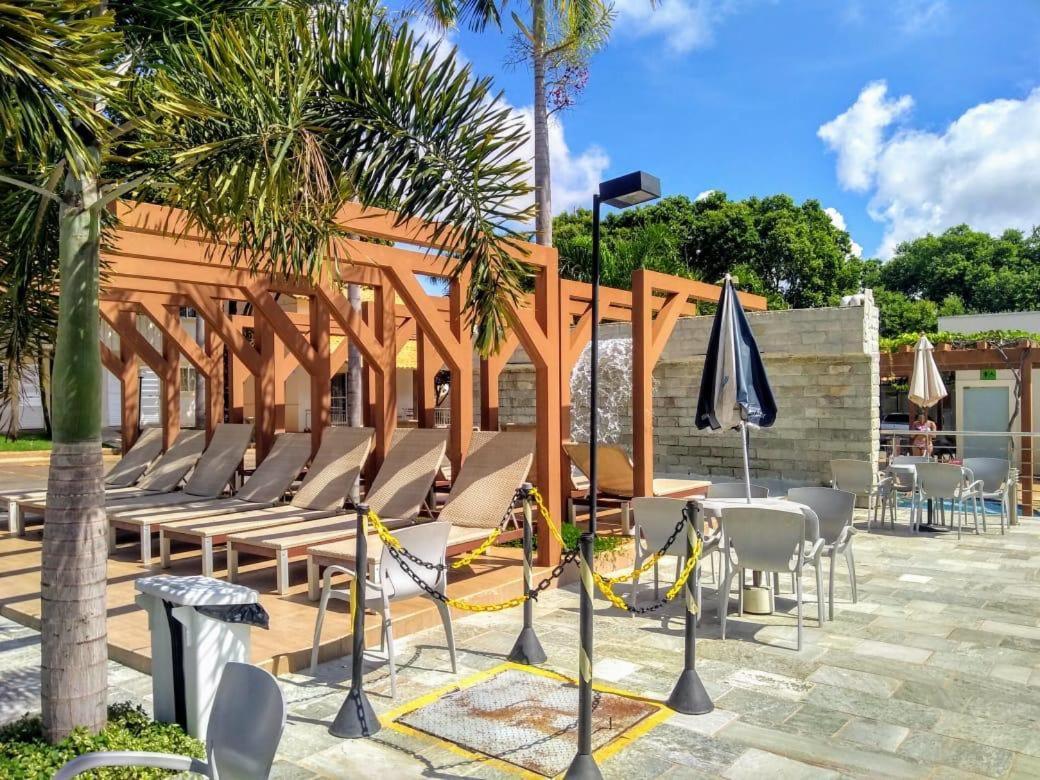 Flat Di Roma Resort Internacional Caldas Novas Exteriör bild