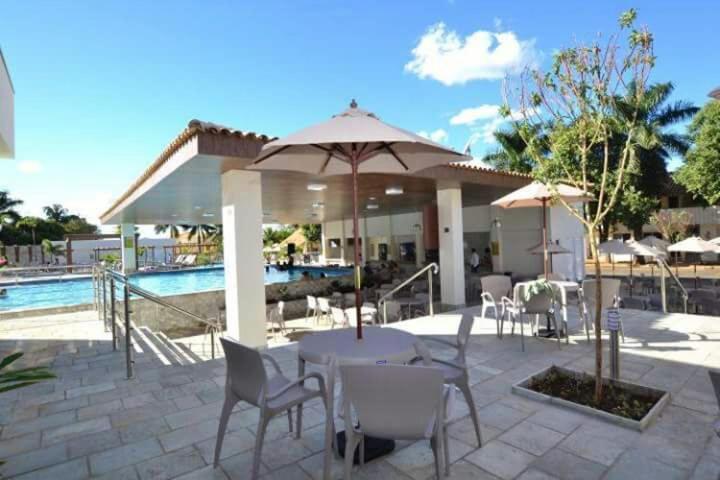 Flat Di Roma Resort Internacional Caldas Novas Exteriör bild