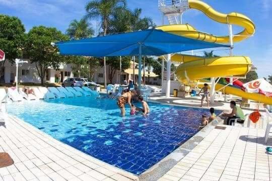 Flat Di Roma Resort Internacional Caldas Novas Exteriör bild