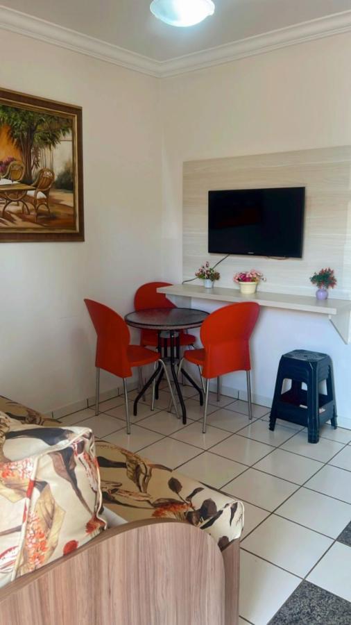 Flat Di Roma Resort Internacional Caldas Novas Exteriör bild